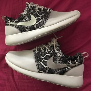 Roshes