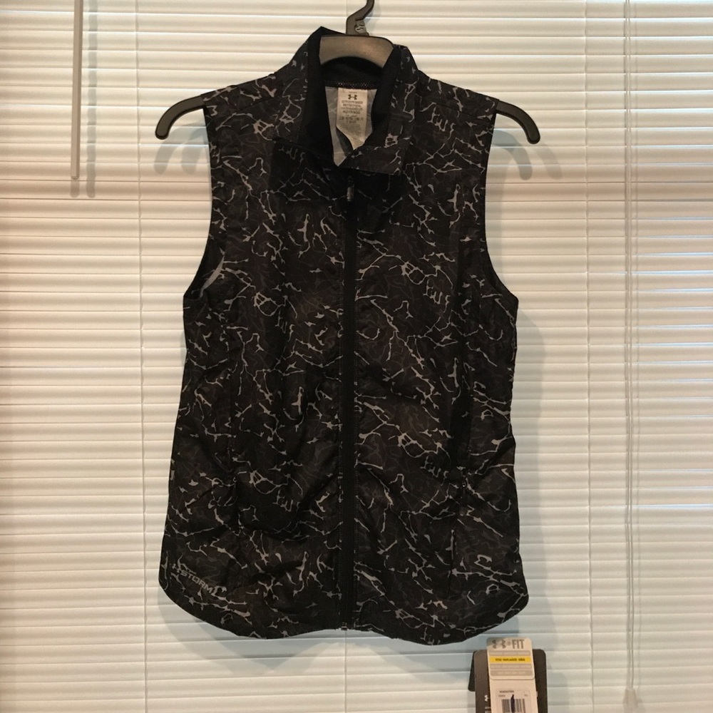 Under armor vest xs