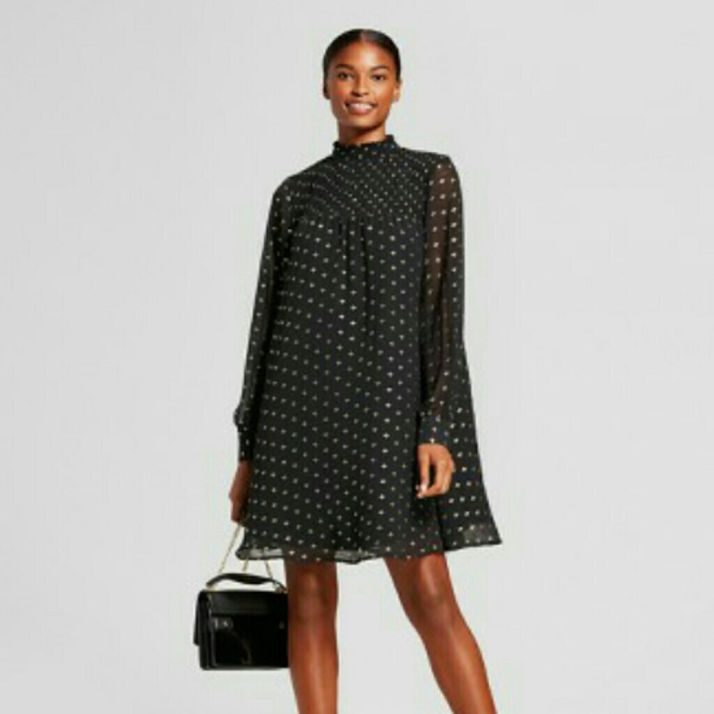 sold 🚫 HP!!! 😘😘😘NWT 🌸 Swing Dress