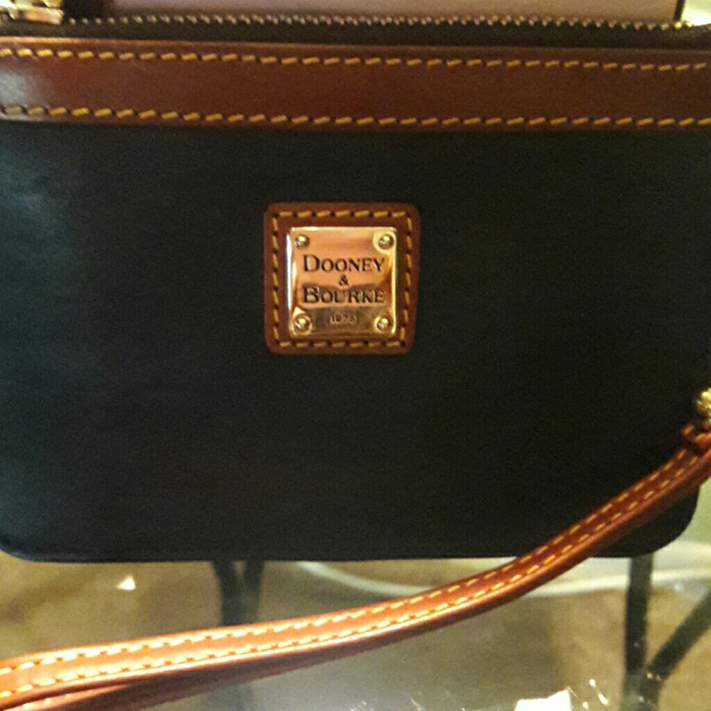 Dooney and Bourke Wristlet