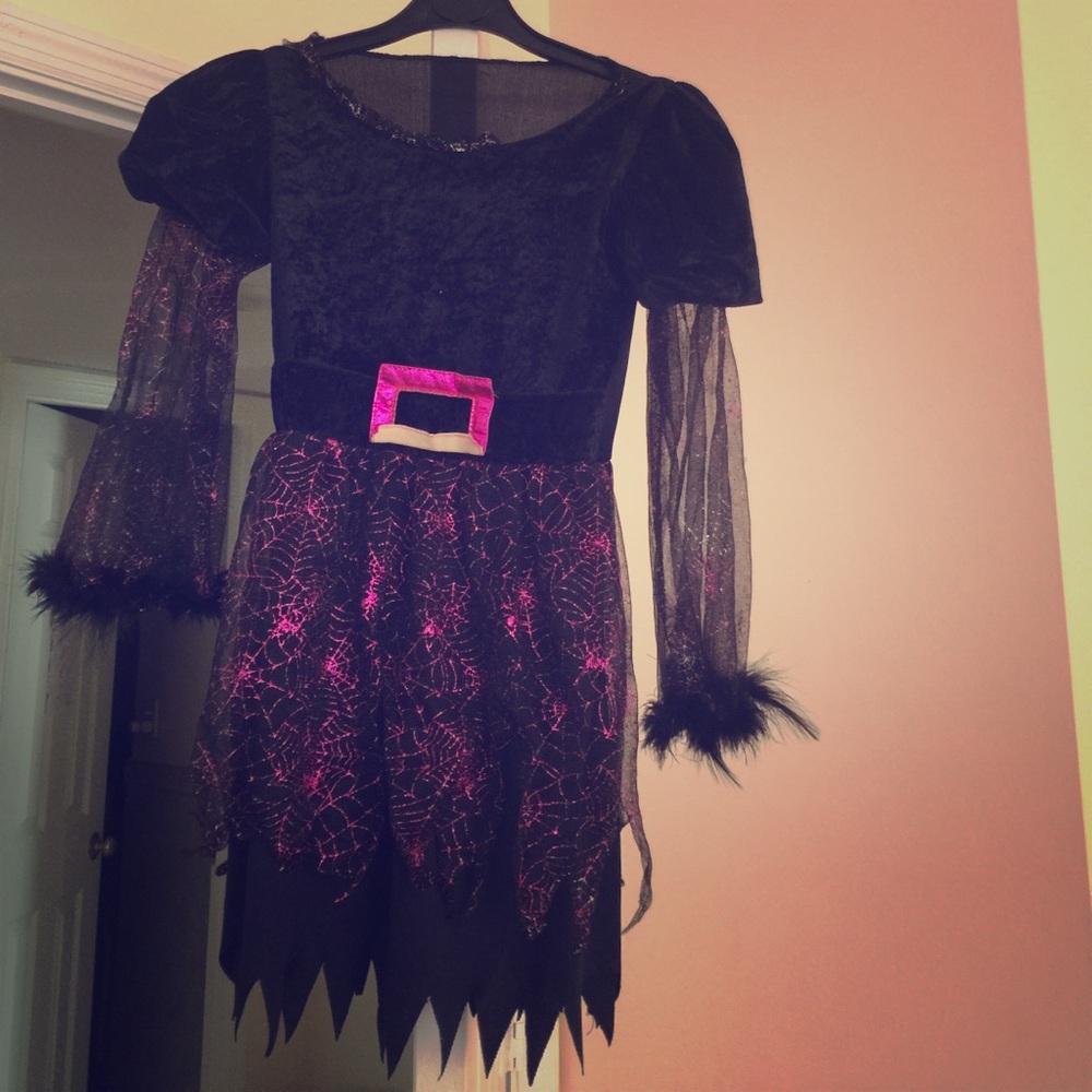 Witch costume