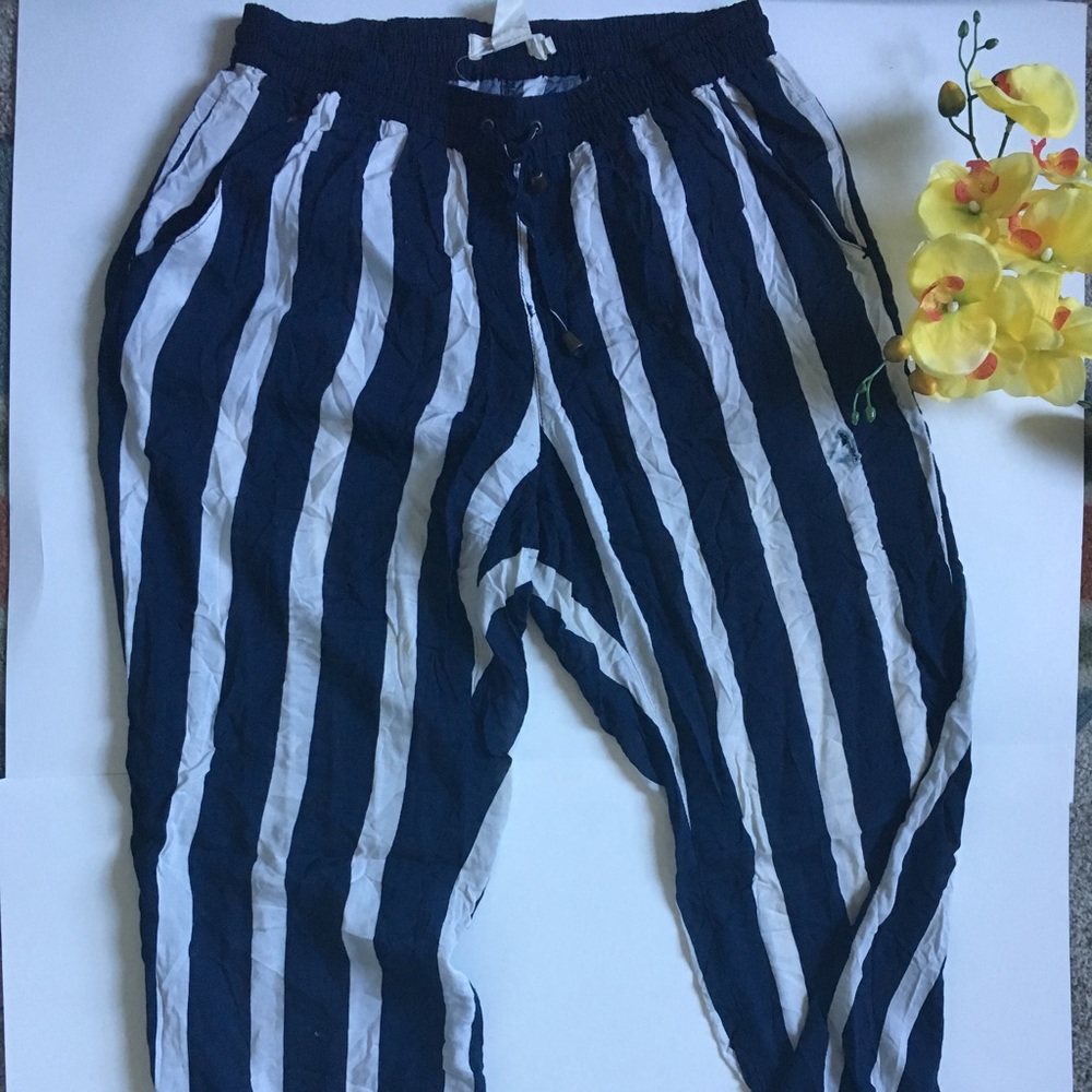 Lose striped pants
