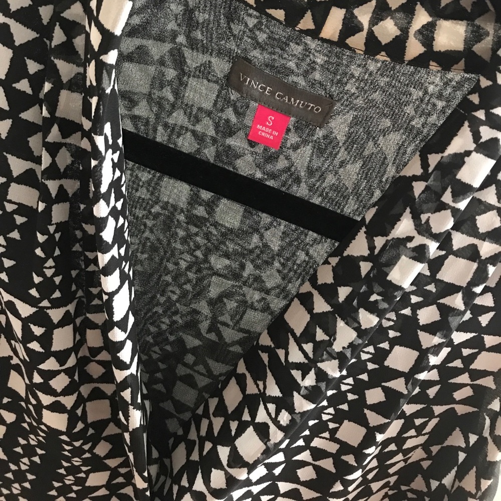 Vince Cameron top! NWT 🖤