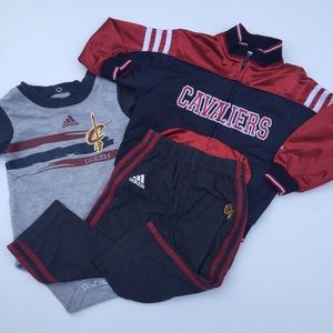 Cleveland Cavaliers silk jacket and jogging outfit
