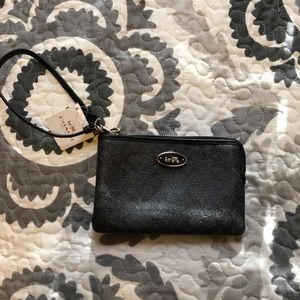 Black Coach Change Purse / Coach Wristlet