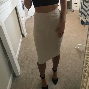 Nude midi skirt