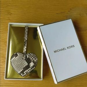 Michael Kors purse Tag