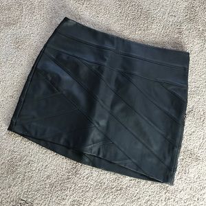 Faux Leather Bandage Mini Skirt 💁🏼