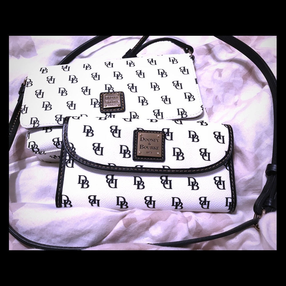 Dooney and Bourke cross body with Wallet