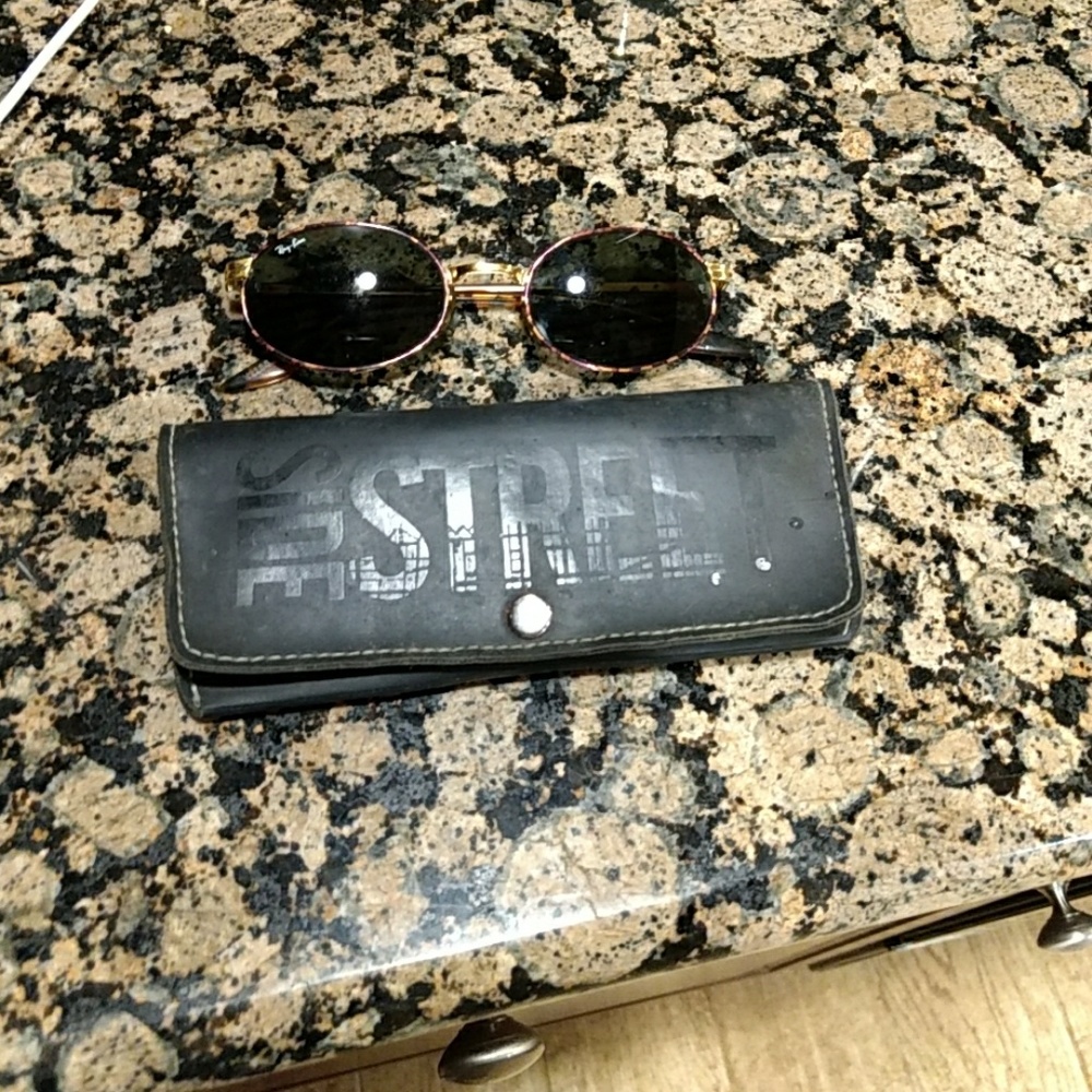 Ray-Ban tortoise shell sunglasses.