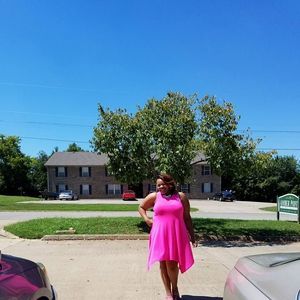 Meet your Posher, Kecharai