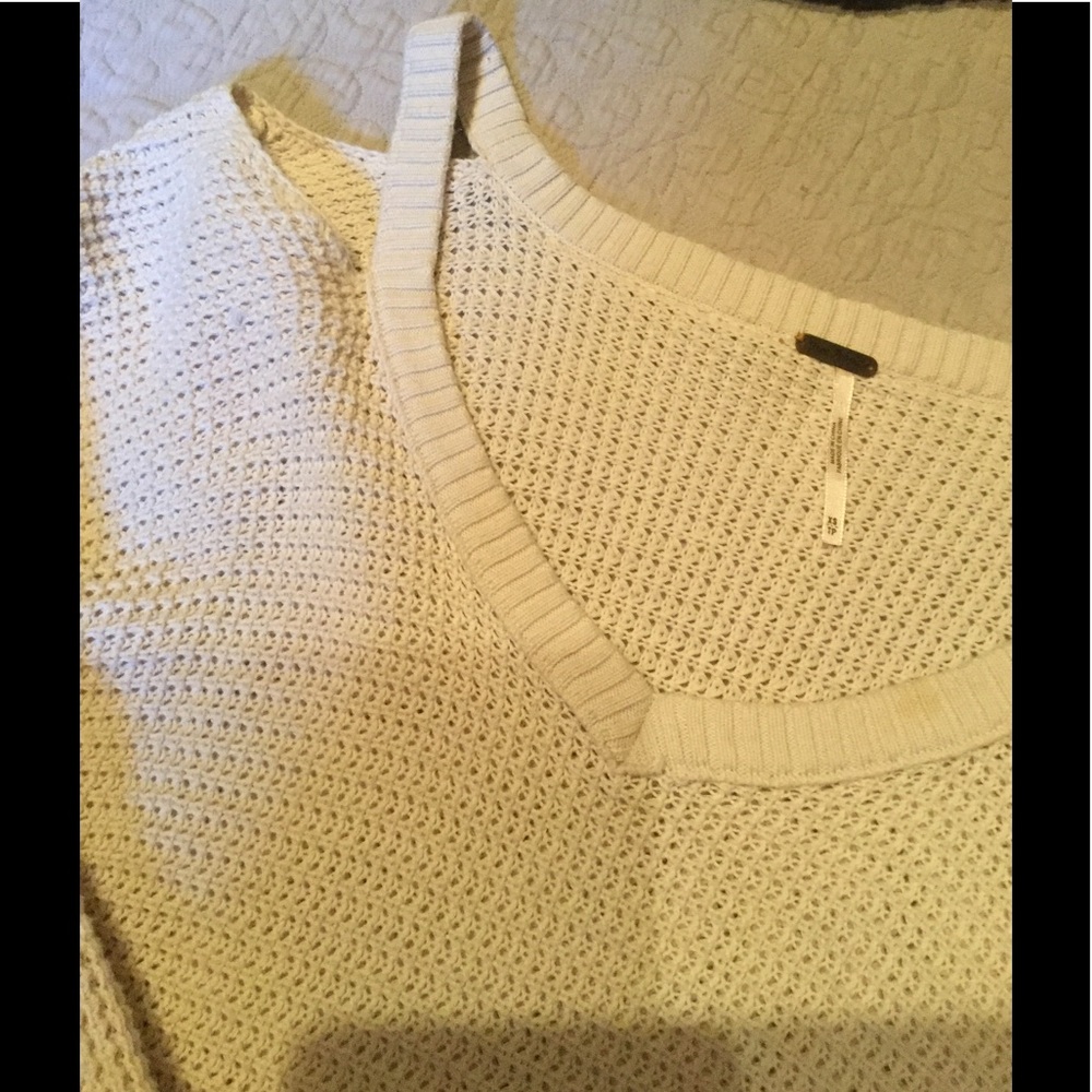 Free People Sweater - Picture 3 of 3