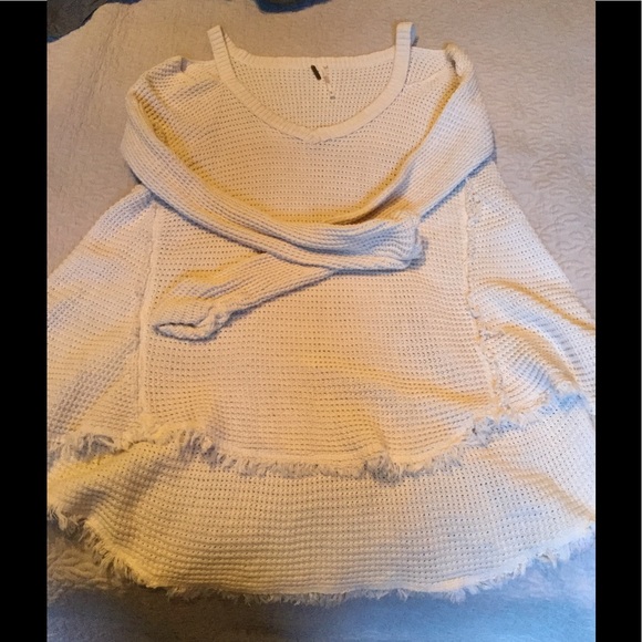 Free People Sweater - Picture 2 of 3