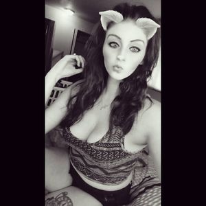 Meet your Posher, Alexa rae