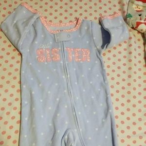 3 pajamas for girls.