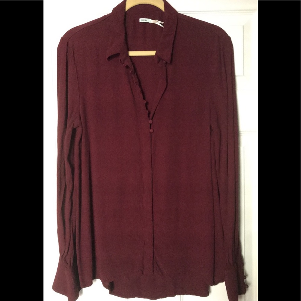 Kimchi Blue Size Medium Maroon Blouse