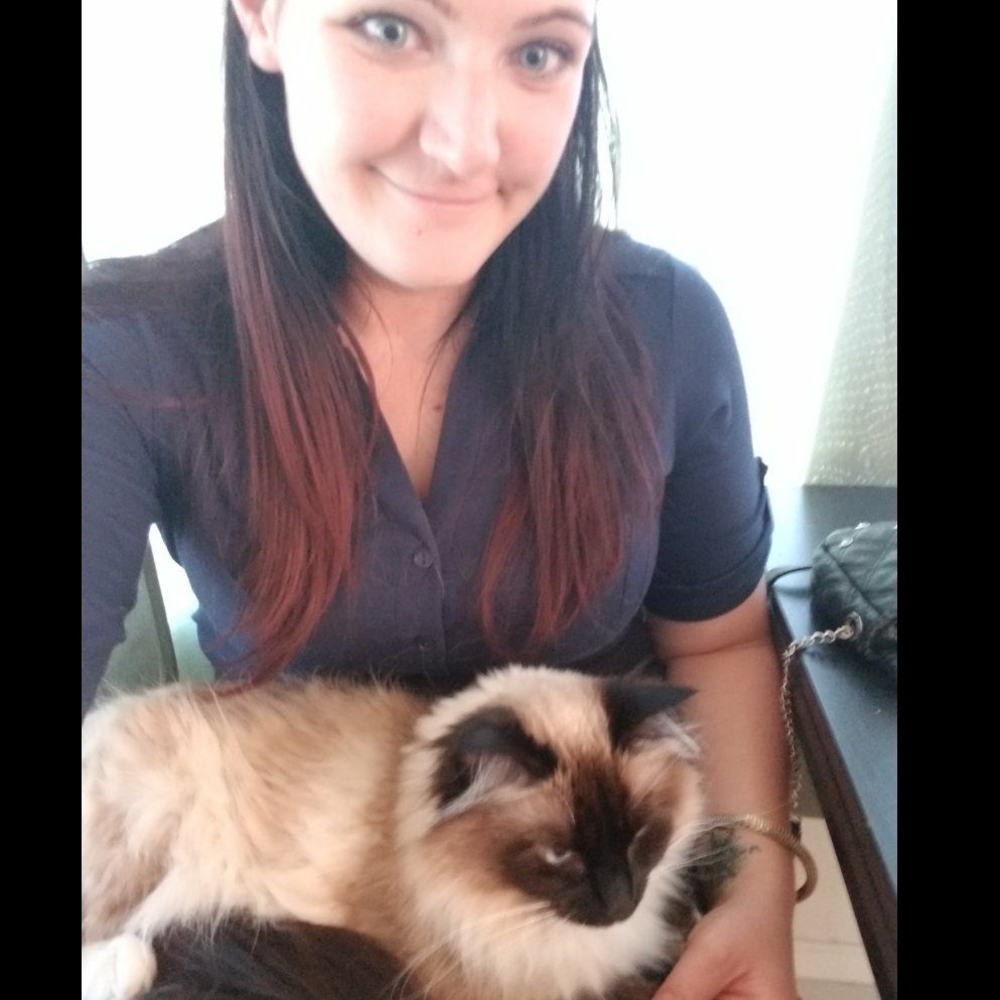 Meet your Posher, Kristin