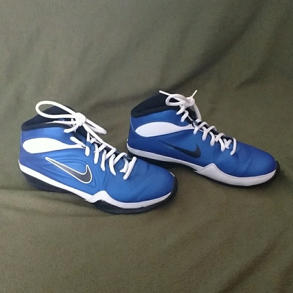 Boys Nike Shies