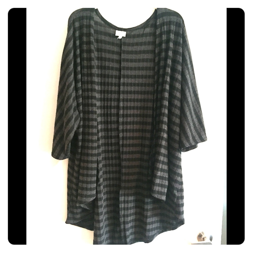 Lularoe Lindsay Kimono Wrap Shawl Sweater