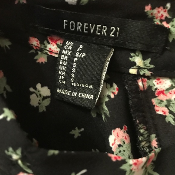 Forever 21 Chiffon Floral Blouse - Picture 3 of 4