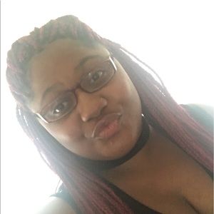 Meet your Posher, Cierra