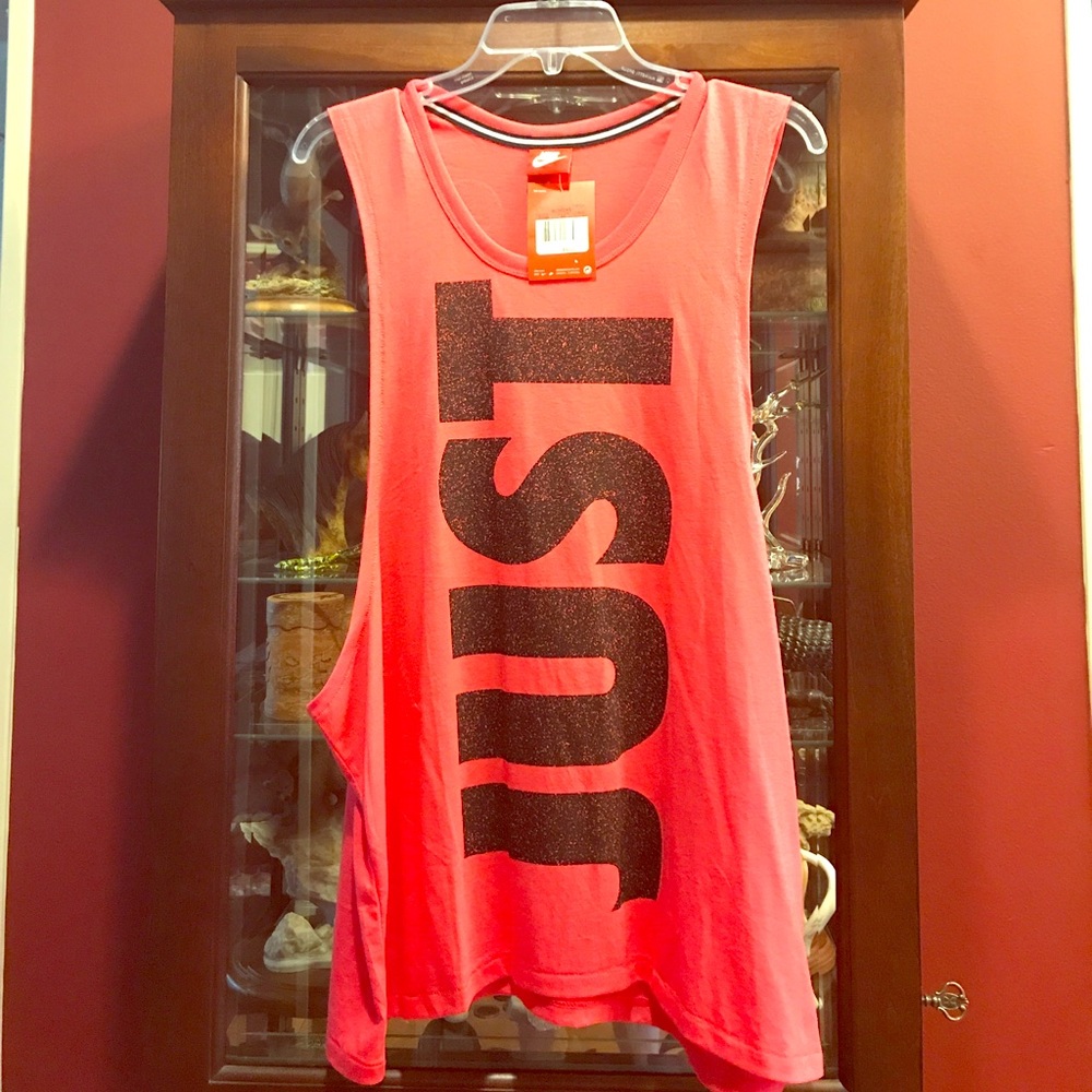 Nike tank