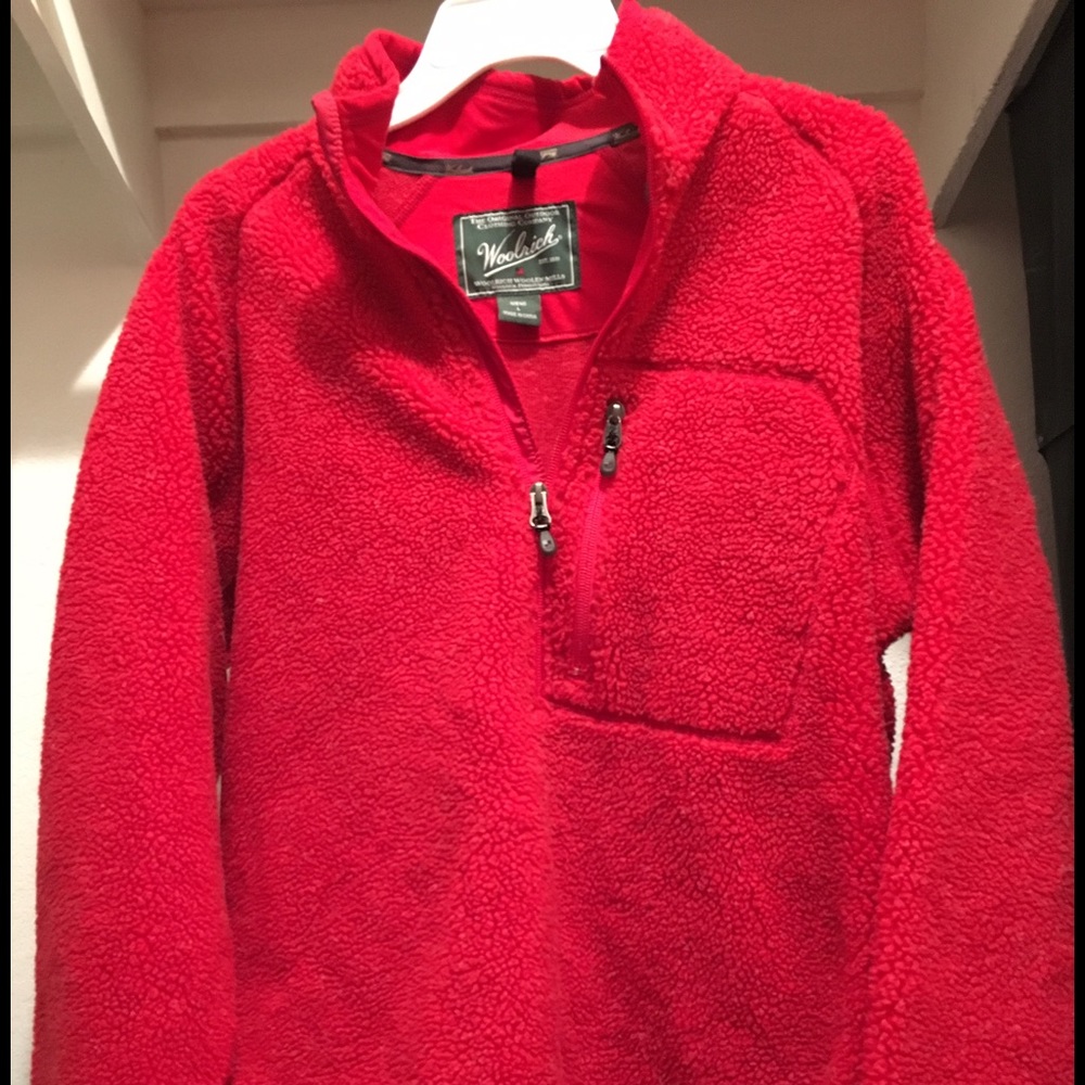 Mens LG fleece, rarely worn, EUC no signs of wear,