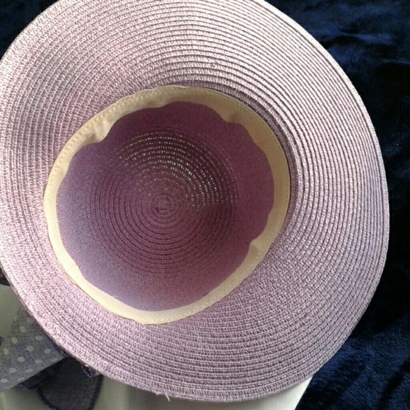 Hat - Picture 2 of 3