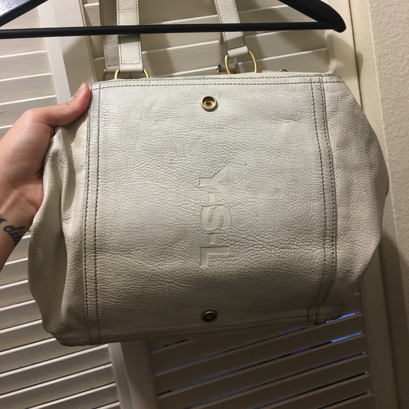 Yves Saint Laurent Downtown Leather Tote