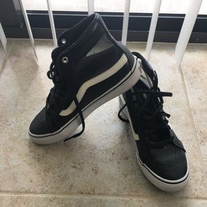 Vans Woman's High Top Sneakers