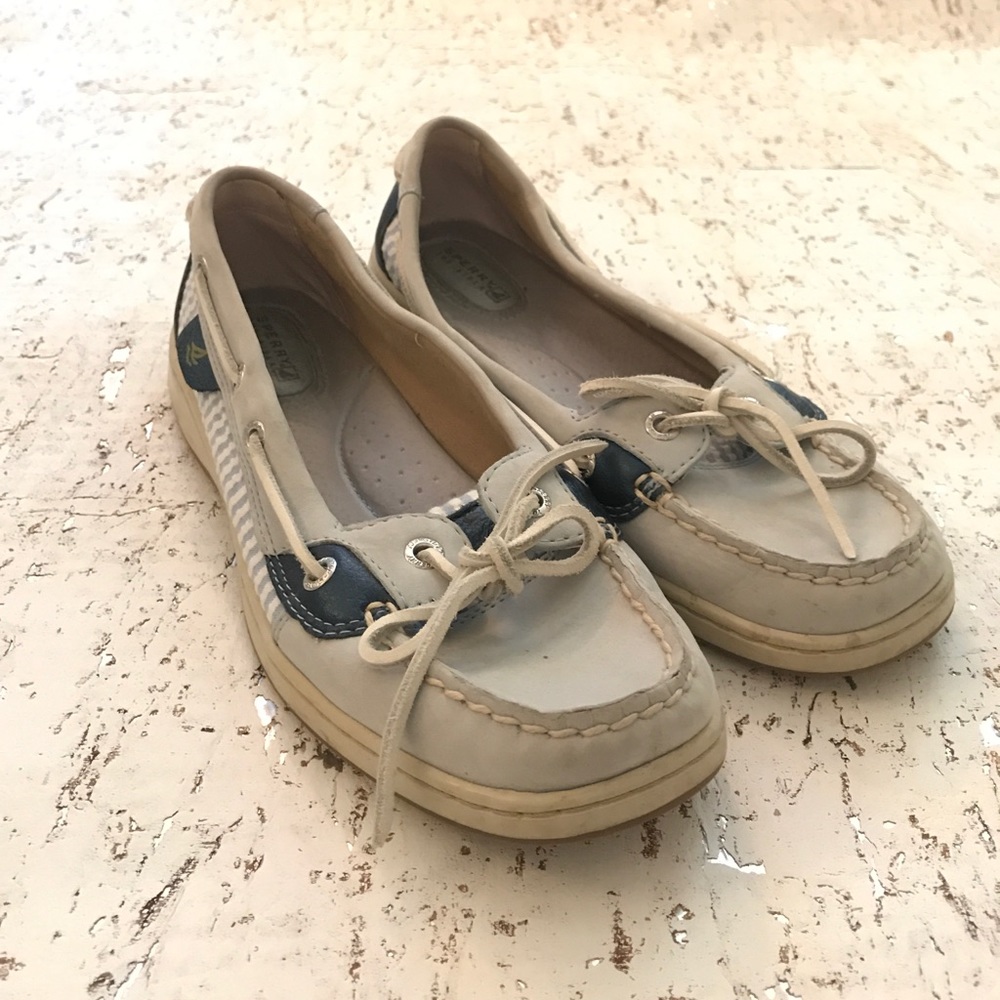 Light Blue Leather Sperry Top Sliders