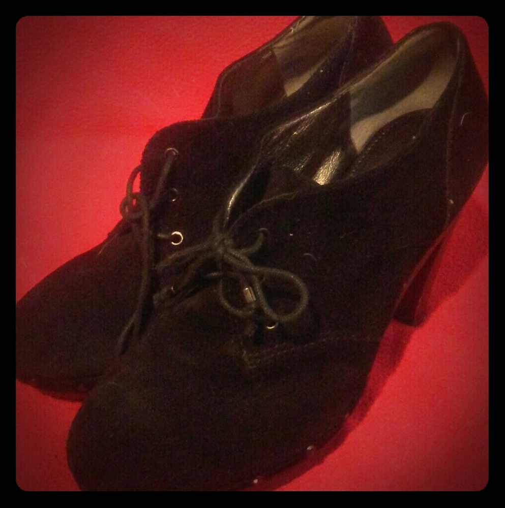 Black winter heels