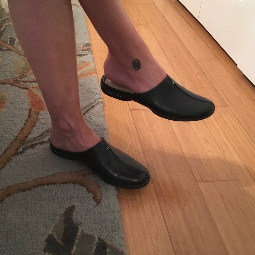 Bandolino slide mules easy slip on and go flats