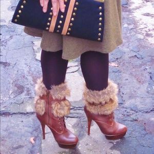 Brown Platform Boots with Faux Fur