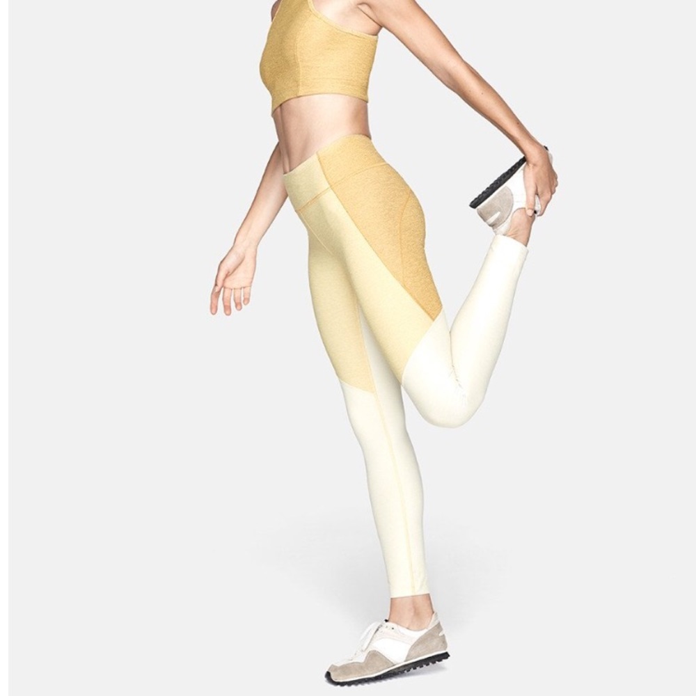 Outdoor Voices 7/8 Tri-Tone Warmup Legging