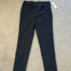 Tahari pants, size 2, NWT