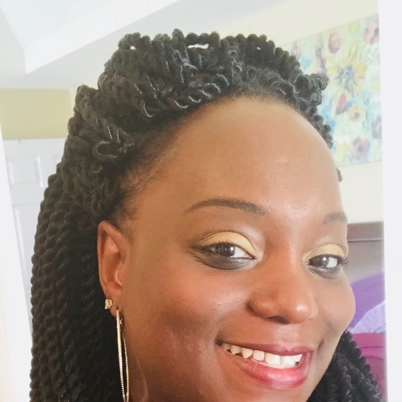 Meet your Posher, Diana - Picture 1 of 1