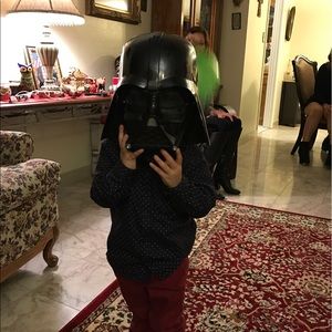 Meet your Posher, Victor