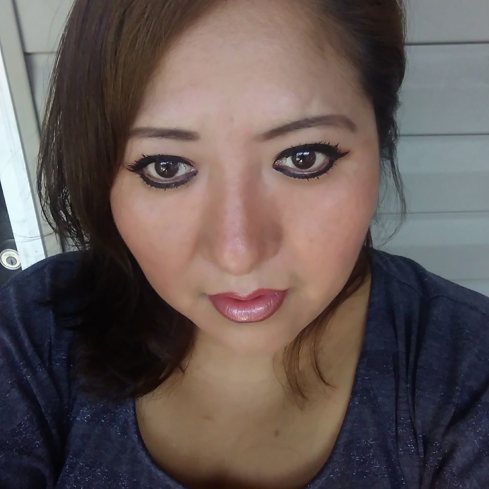 Meet your Posher, Isabel