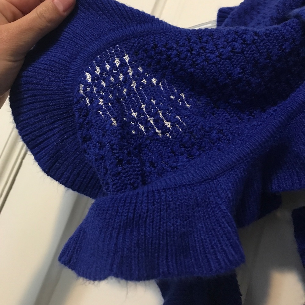 Blue Infinity scarf - Picture 3 of 3