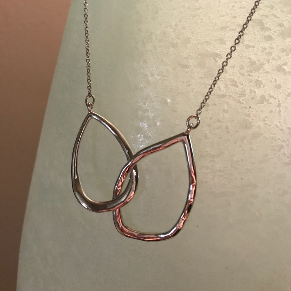 Chloe+Isabel Tear Drop Necklace