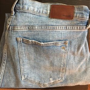 Madewell boyfriend jeans. Distressed.