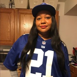 Meet your Posher, Serina