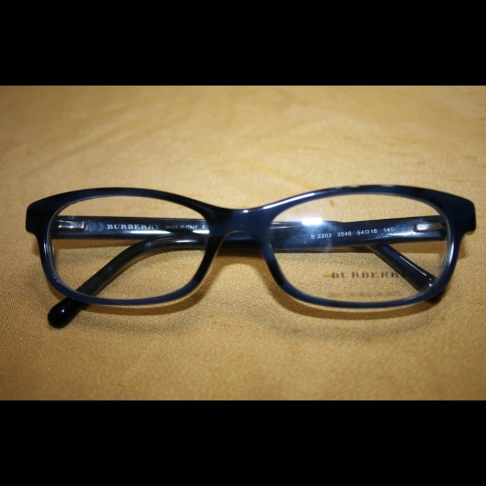 NWOT BURBERRY OPTICAL FRAMES