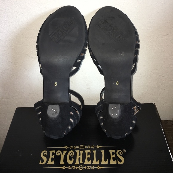 Seychelles Suede Heeled Sandal - Picture 6 of 8