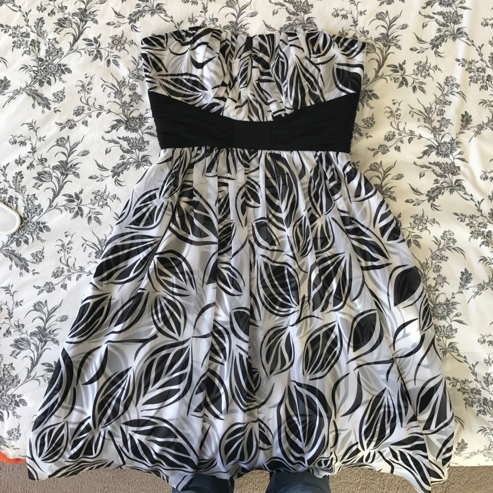 White House Black Market strapless cocktail dress