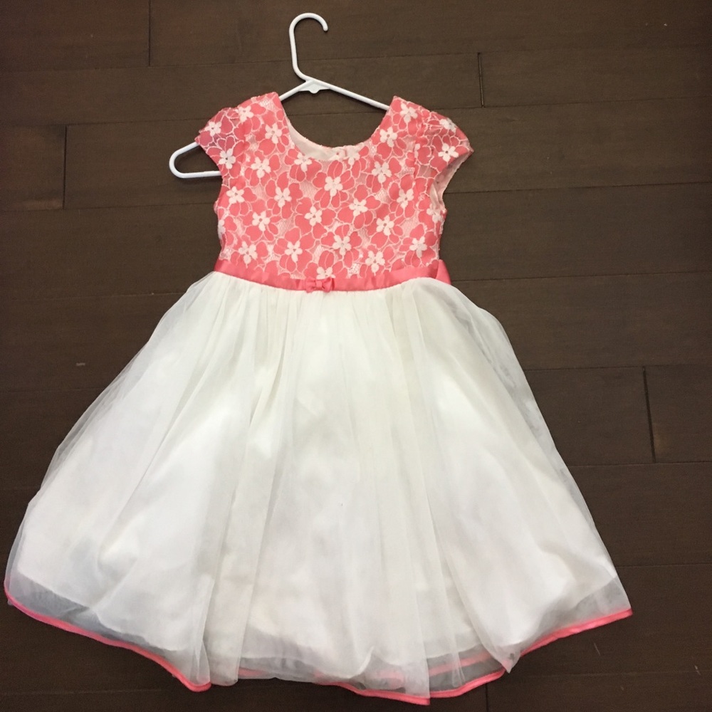 Pretty pink and white dress