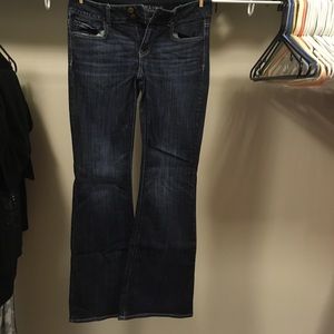 Size 6 short American eagle artist stretch jean