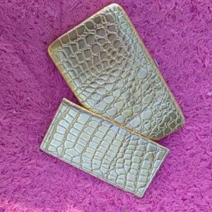 Women's wallet with matching checkbook cover