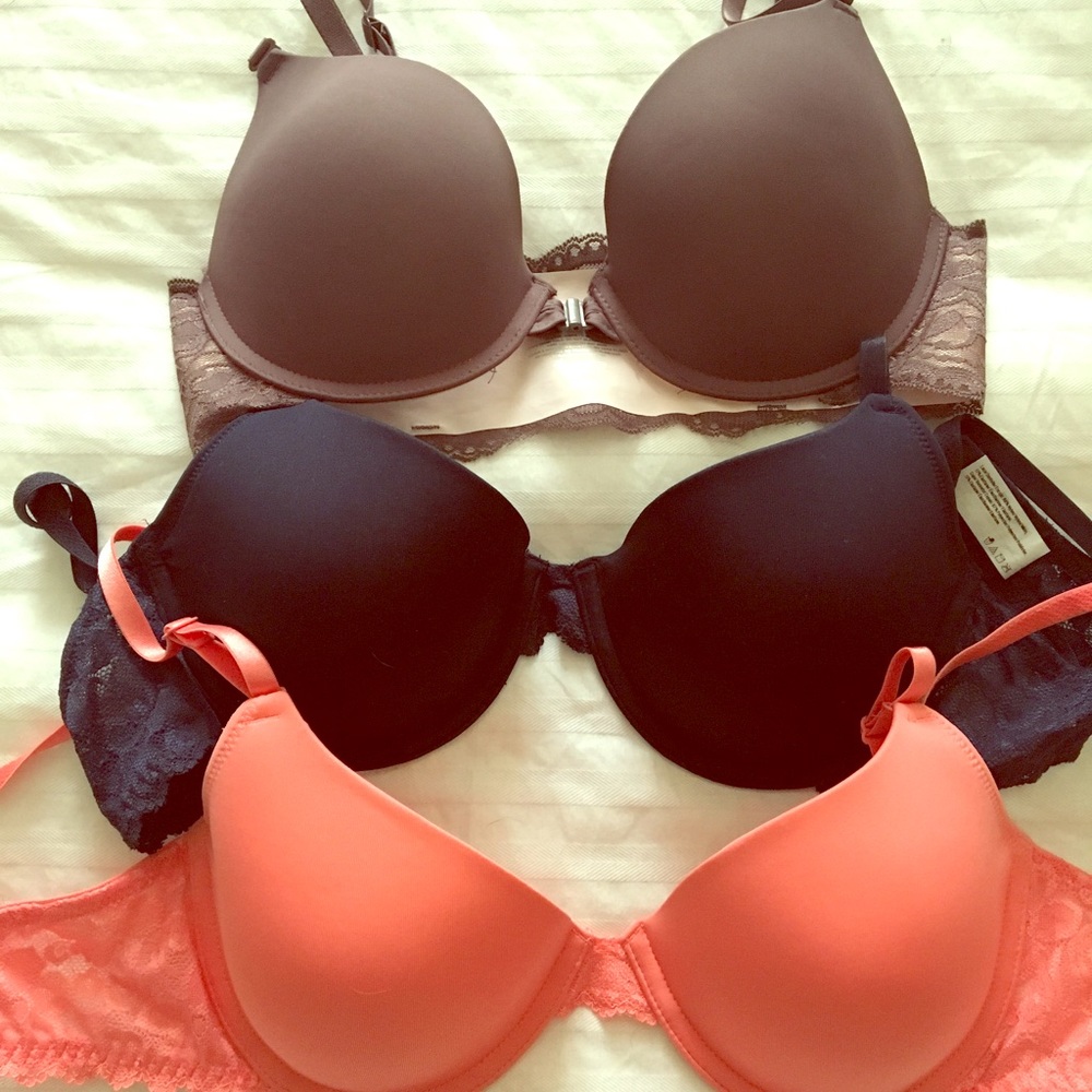 * DONATING 12/20 * Bra Bundle